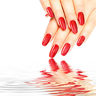 Nageldesign, ©panthesja / Fotolia